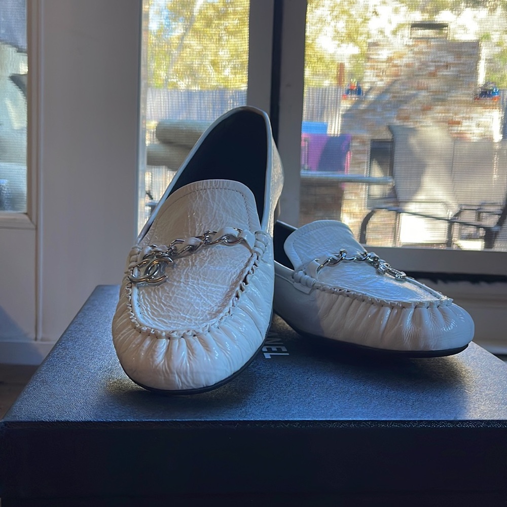 White mocassins- loafer - Picture 5 of 7